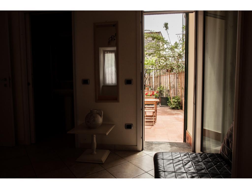 Casa Vacanze Il Gatto Rosso 泰卡斯 客房 照片