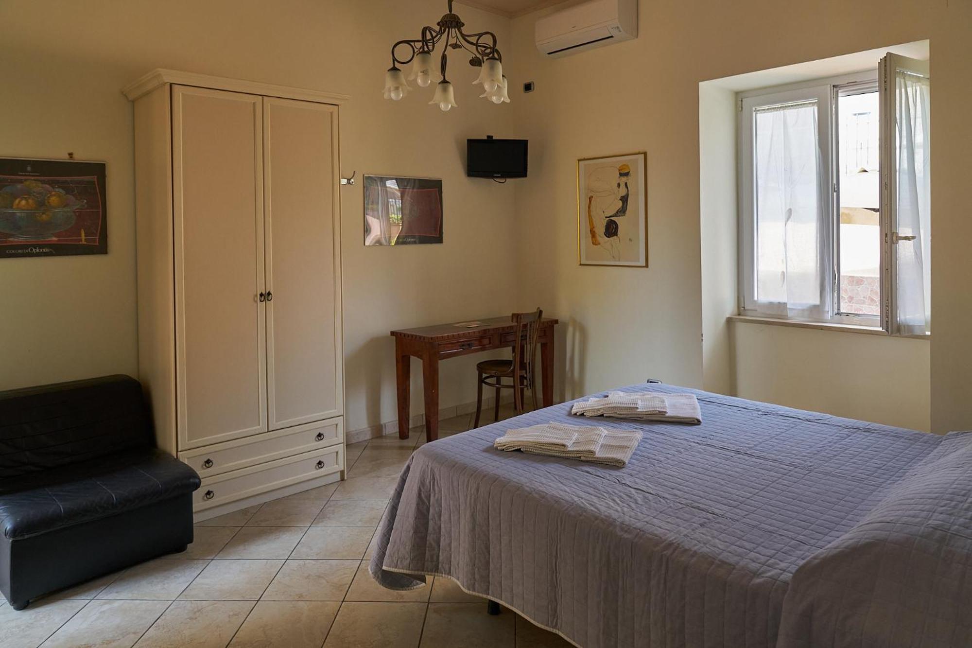 Casa Vacanze Il Gatto Rosso 泰卡斯 外观 照片